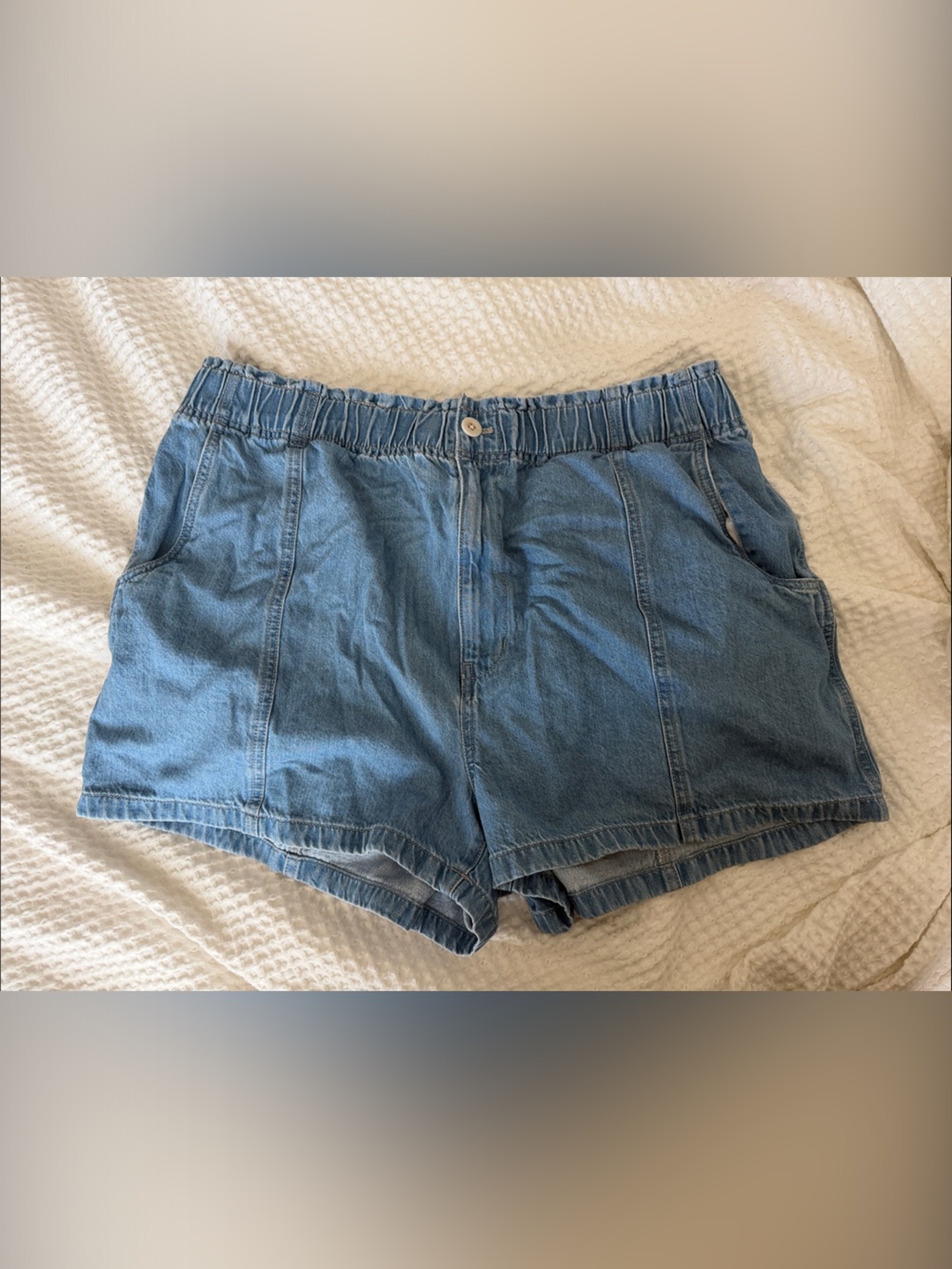 Madewell Light Blue Elastic-Waist Denim Shorts